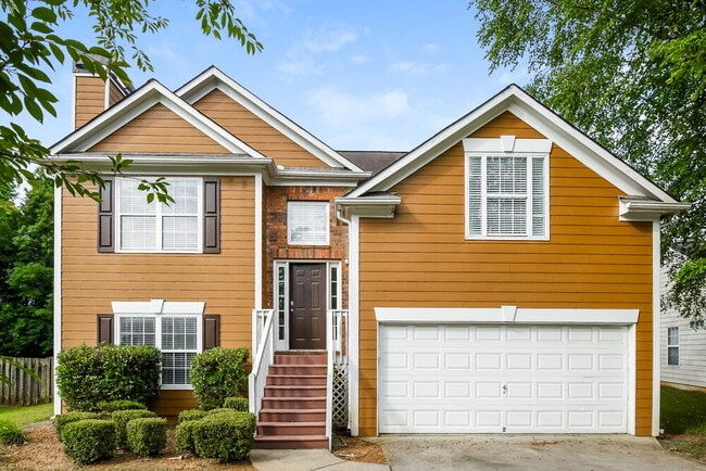 property at 2991 Heather Lake Dr