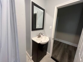 521 S 41st St, Unit #3f