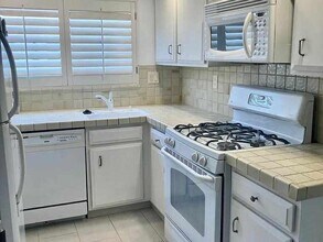 1428 S Camino Real in Palm Springs, CA - Building Photo - Building Photo