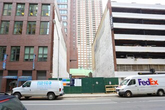 16 E 130th St in New York, NY - Building Photo - Building Photo