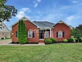 519 Agate Dr in Murfreesboro, TN - Building Photo