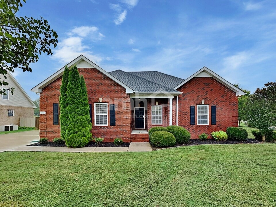 519 Agate Dr in Murfreesboro, TN - Building Photo