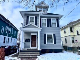 1446 Ella T Grasso Blvd in New Haven, CT - Building Photo