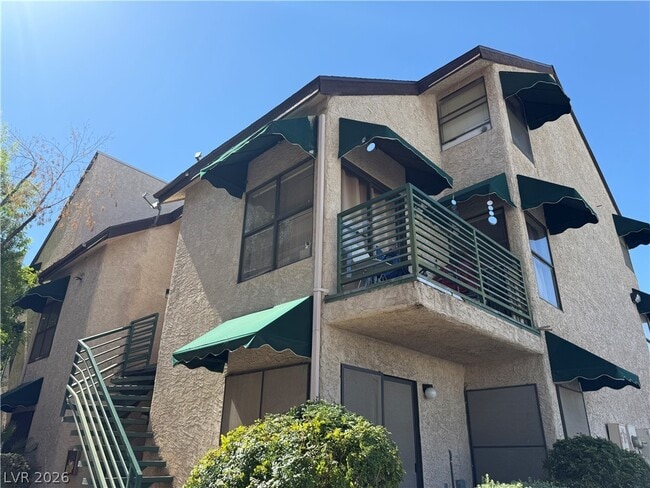 property at 530 Elm Dr