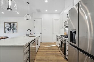 3117 Evella St in Houston, TX - Foto de edificio - Building Photo