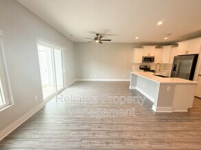 14 S Laird Dr in Clayton, NC - Building Photo - Building Photo