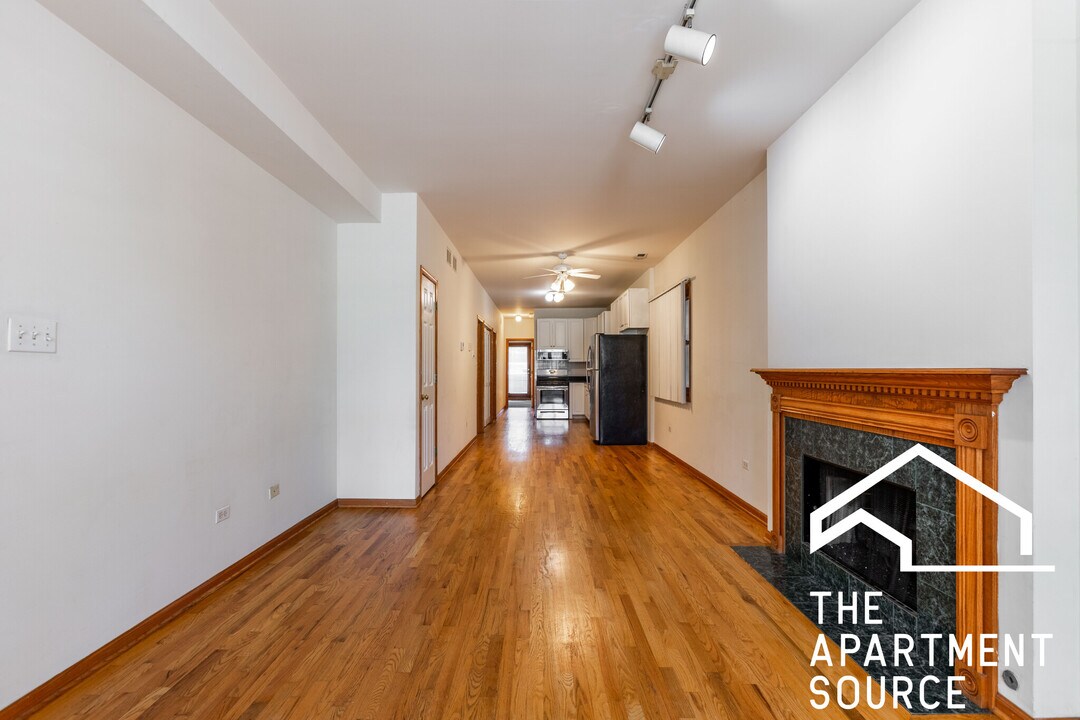 920 N Paulina St, Unit 1 in Chicago, IL - Building Photo