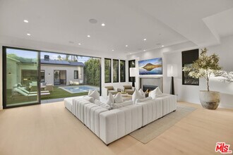 4433 Kraft Ave in Los Angeles, CA - Building Photo - Building Photo