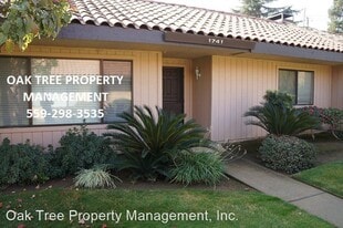 1741 W Santa Ana Ave