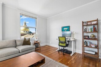 21 Beacon St, Unit 9H in Boston, MA - Foto de edificio - Building Photo