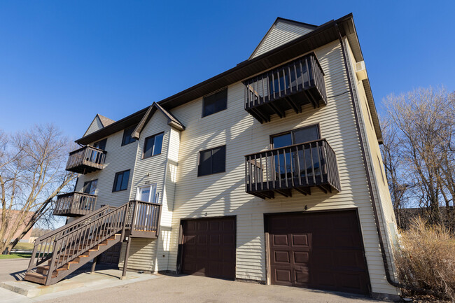 5070 Division Ave, Unit 4