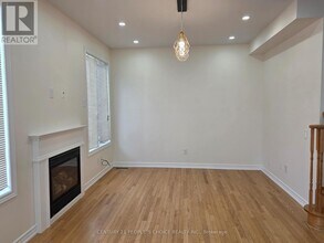 26 Openbay Gardens in Brampton, ON - Building Photo - Building Photo