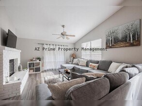 25 S Ocean Dr in Gilbert, AZ - Building Photo - Building Photo