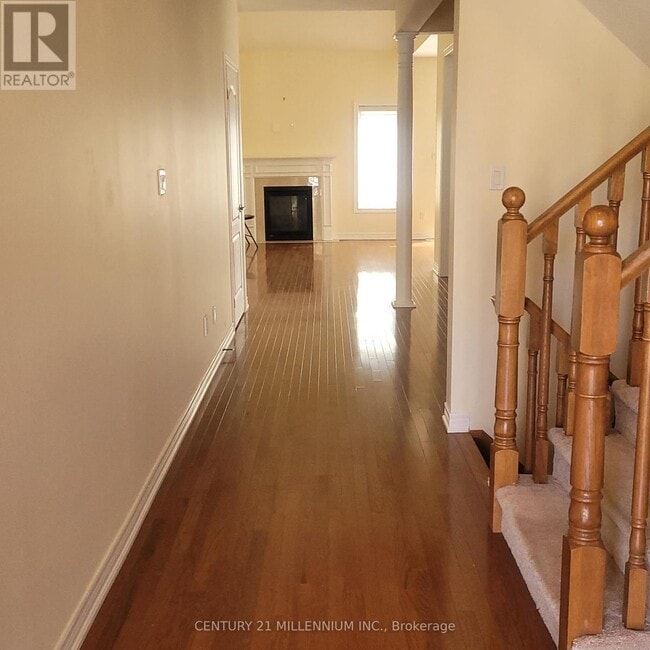 11 Jazzberry Rd in Brampton, ON - Building Photo - Building Photo