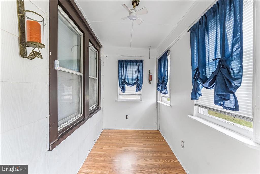 632 Taylor Ave in Linwood, PA - Building Photo