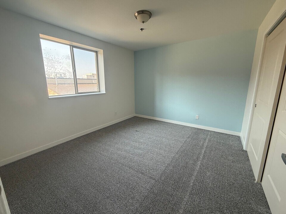413 Main St in Williston, ND - Building Photo
