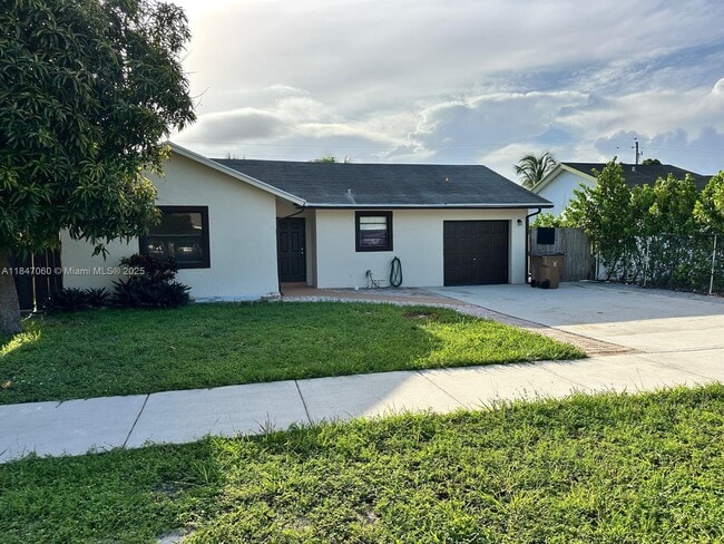 property at 4650 NE 1st Ave