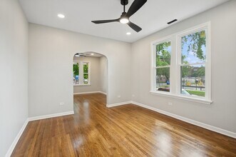 3300 N Karlov Ave, Unit 1 in Chicago, IL - Building Photo - Building Photo