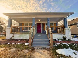 7218 Agnes Ave in Kansas City, MO - Building Photo