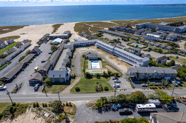 706 Shore Rd in North Truro, MA - Building Photo - Building Photo