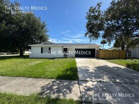 1718 Palmer Ln in Rockledge, FL - Building Photo