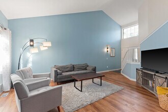 1173 Fairways Blvd in Troy, MI - Building Photo - Building Photo