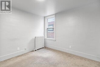 275 Bronson Ave in Ottawa, ON - Building Photo - Building Photo