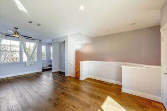 1089 Interlaken Terrace in Sunnyvale, CA - Building Photo - Building Photo