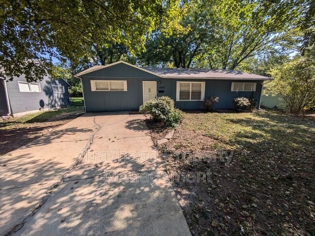 property at 10927 Bennington Ave