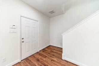 5007 Mallow St in Houston, TX - Building Photo - Building Photo