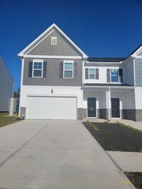 215 Sunny Hill Dr in Blythewood, SC - Foto de edificio - Building Photo