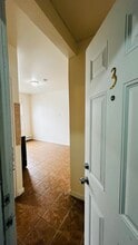 333 E 22nd St, Unit 3 in Paterson, NJ - Foto de edificio - Building Photo