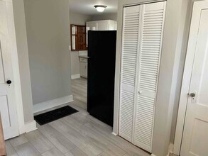 2645 Fairburn Rd SW in Atlanta, GA - Foto de edificio - Building Photo