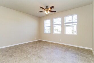 2484 Gold Dust Dr in Minneola, FL - Building Photo - Building Photo