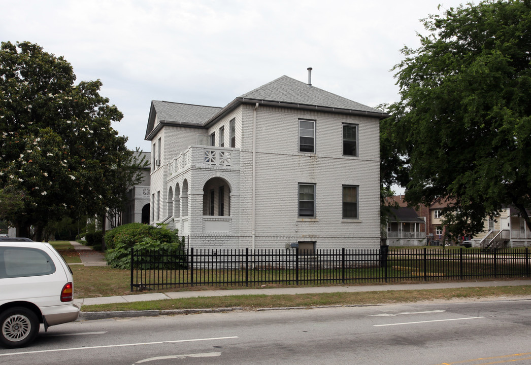 581 Meeting St in Charleston, SC - Foto de edificio