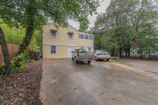 property at 1547 Heath St