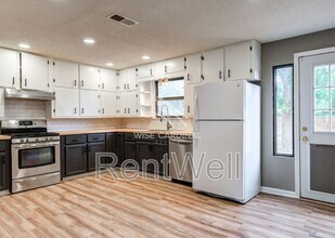 4906 60th St in Lubbock, TX - Building Photo - Building Photo