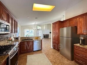 22960 Sunrose St in Corona, CA - Building Photo - Building Photo