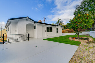 351 Eucalyptus Ave in Vista, CA - Building Photo - Building Photo