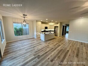 3064 E Palmdale Ln in Gilbert, AZ - Building Photo - Building Photo