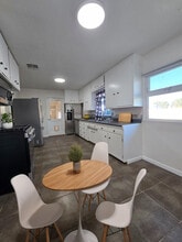 4842 W Ave A in Lancaster, CA - Building Photo - Building Photo