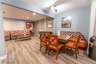 3955 Savoy Ct in Las Vegas, NV - Building Photo - Building Photo