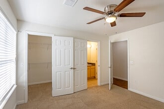 Andrews Place Apartments in Panama City, FL - Foto de edificio - Interior Photo