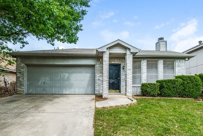 property at 6821 Prairie Hill Rd N