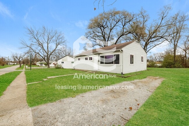 5021 Marburn Ave in Dayton, OH - Foto de edificio - Building Photo