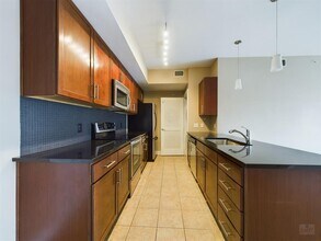 3016 Guadalupe St in Austin, TX - Building Photo - Building Photo