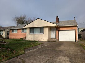 1370 I St in Springfield, OR - Building Photo