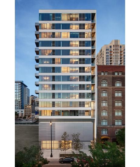 1345 S Wabash Ave, Unit 1204 in Chicago, IL - Building Photo