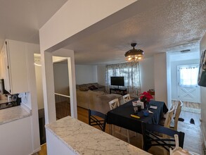 11960 W Alameda Pky, Unit 1 in Lakewood, CO - Building Photo - Building Photo