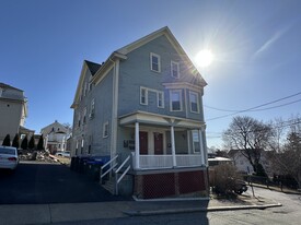 47 Lancaster St, Unit 1 in Providence, RI - Building Photo